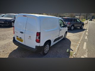 /photos/10891/893f5466-f2c5-4ade-bf94-ee1062c18855_i320x240.jpg